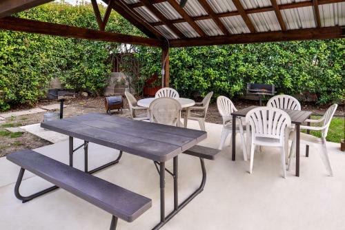 Hotel Americas Best Value Inn Buda