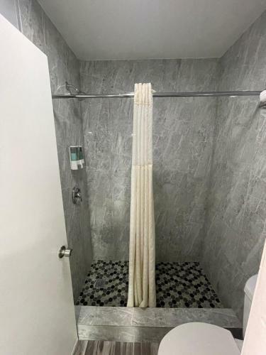 Hotel Americas Best Value Inn Buda