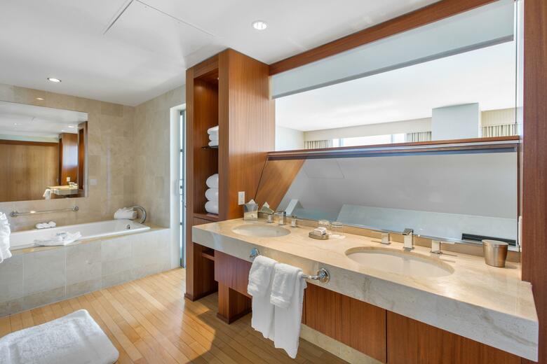 Hotel Omni San Diego