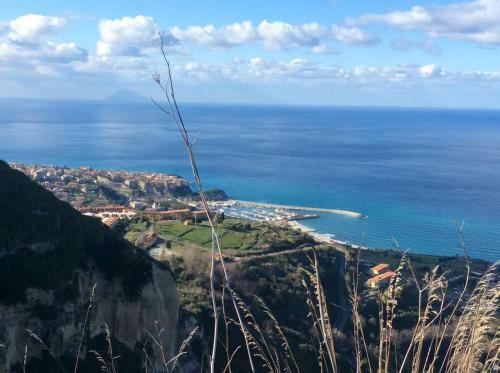 Bed & Breakfast Lisca Bianca Tropea