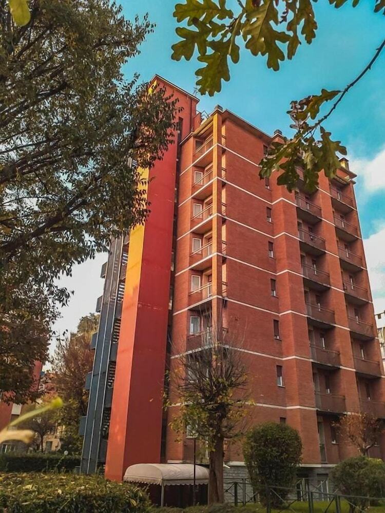 Ih Hotels Milano Aparthotel Argonne Park