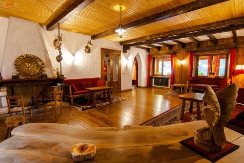 Hotel Garn� Mille Pini