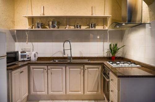 Rokon Holiday Farmhouse