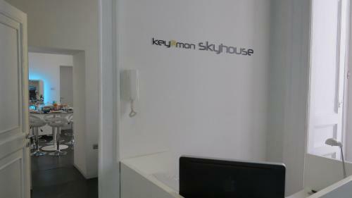 Bed & Breakfast Skyhouse Chiatamone