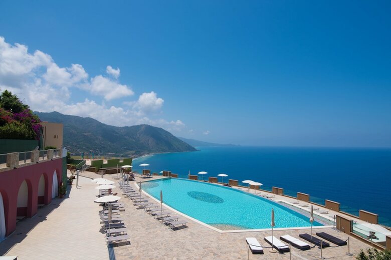 Hotel Avalon Sikani