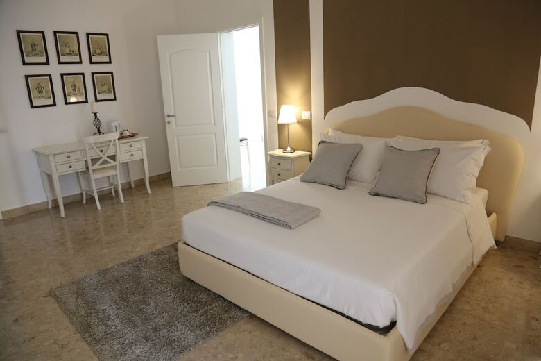 Bed & Breakfast Dimi House