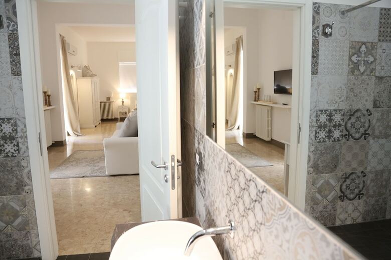 Bed & Breakfast Dimi House