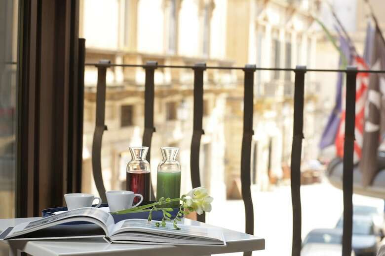 Hostal Santacroce Luxury Rooms