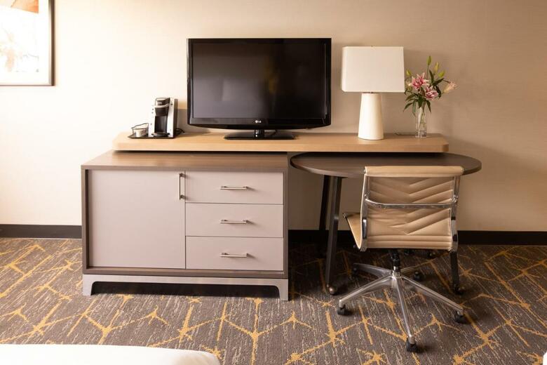 Hotel Holiday Inn Orange County Airport