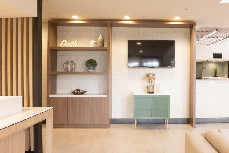 Hotel Holiday Inn Orange County Airport