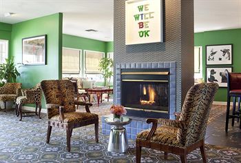 Hotel Inn At Oyster Point