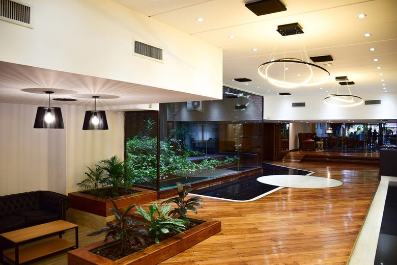Hotel Suipacha Suites