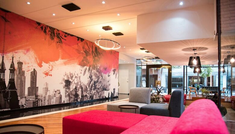 Hotel Suipacha Suites