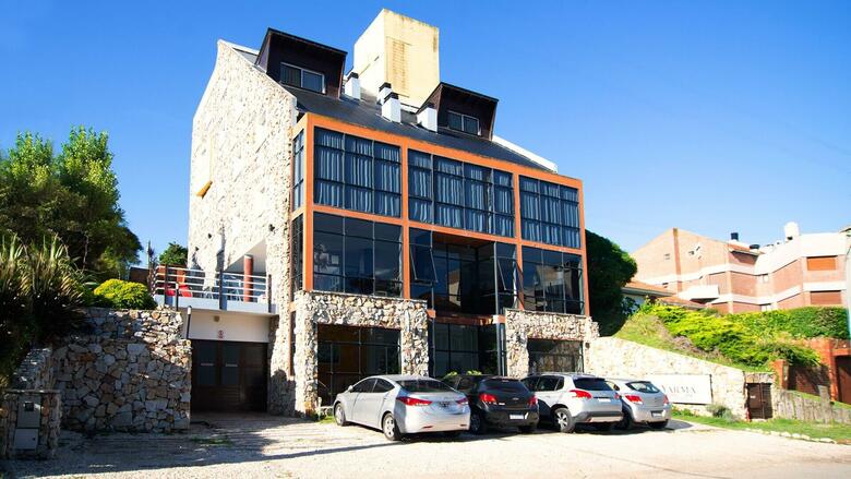 Yarma Hotel