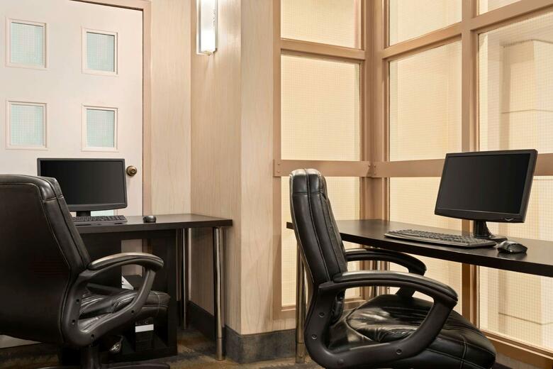 Hotel Travelodge Oshawa