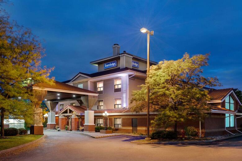 Hotel Travelodge Oshawa