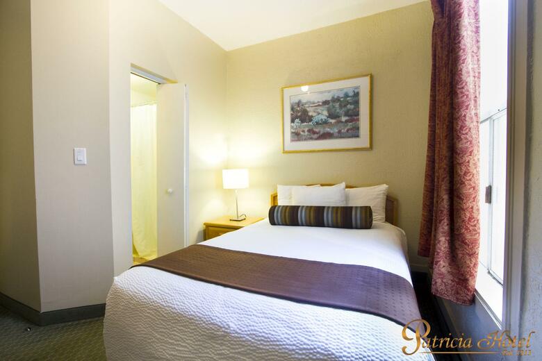 Budget Inn Patricia Hotel