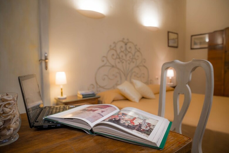 Hostal Novella House