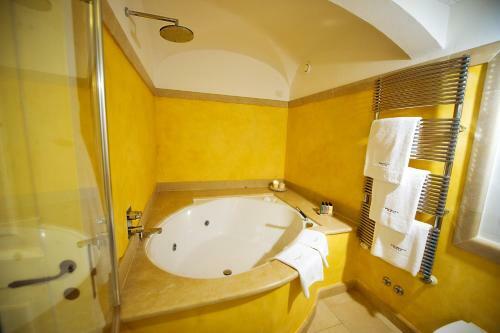 Hotel Borgobianco Resort & Spa-mgallery By Sofitel