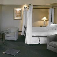Hotel White Oaks Conference Resort And Spa