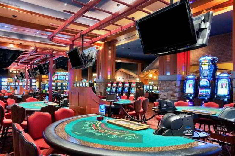 Hotel River Rock Casino Resort