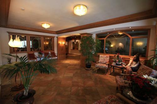 Hotel Cesa Tyrol