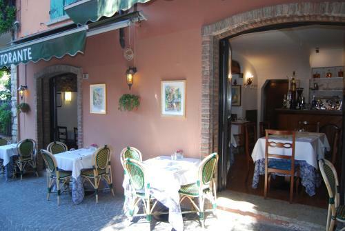 Apartamento Appartamenti Corneliani II