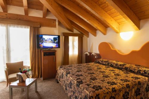 Color Hotel Style & Design