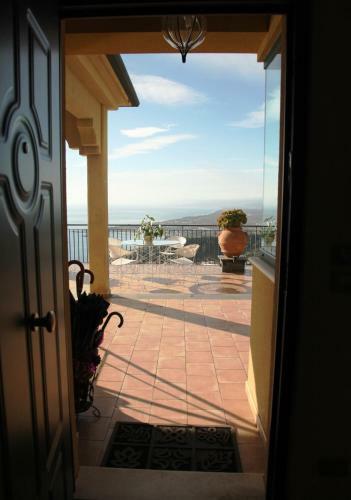 Taormina Design Apartment