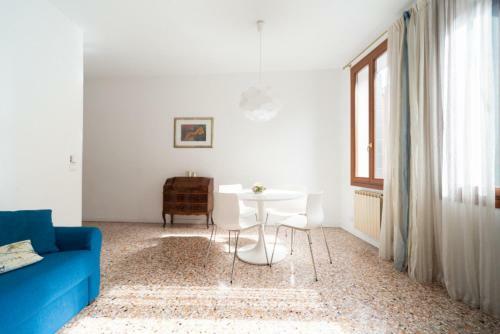 Serenissima Apartments