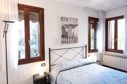Charming Venice Apartments