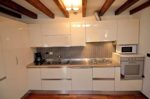 Charming Venice Apartments