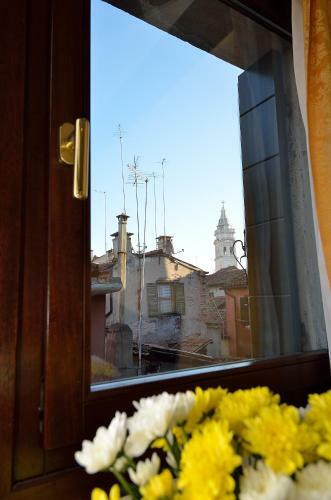 Charming Venice Apartments