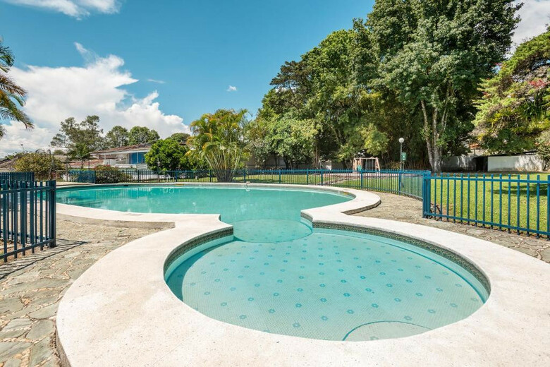 Hotel Dann Carlton Monasterio