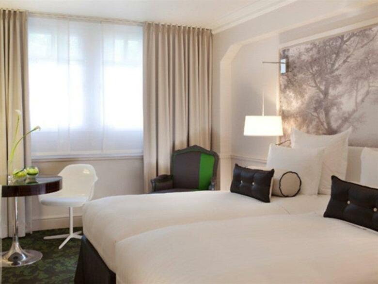 Renaissance Paris Le Parc Trocadero Hotel