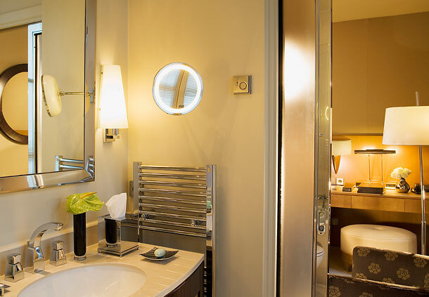 Renaissance Paris Le Parc Trocadero Hotel