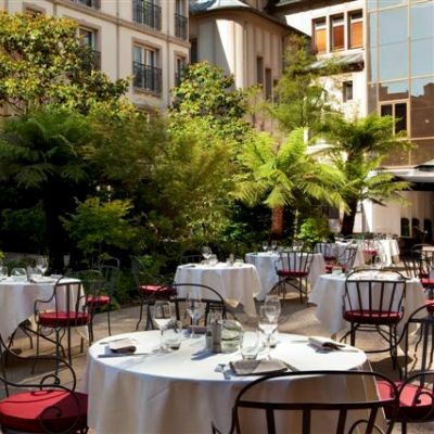 Renaissance Paris Le Parc Trocadero Hotel