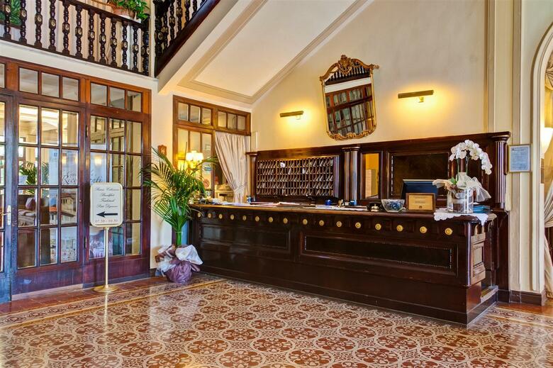 Bw Premier Collection Grand Hotel Royal