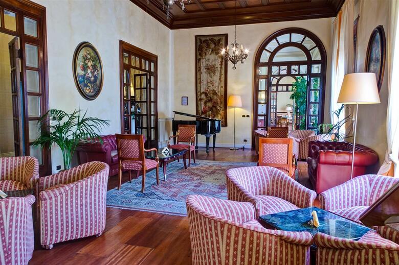 Bw Premier Collection Grand Hotel Royal