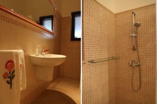 Hostal Corter� Guest House