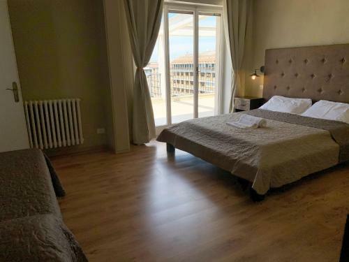 Bed & Breakfast L'attico Di Piazza Mazzini Rooms