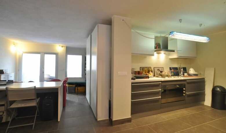 Bed & Breakfast Art House Margine Rosso
