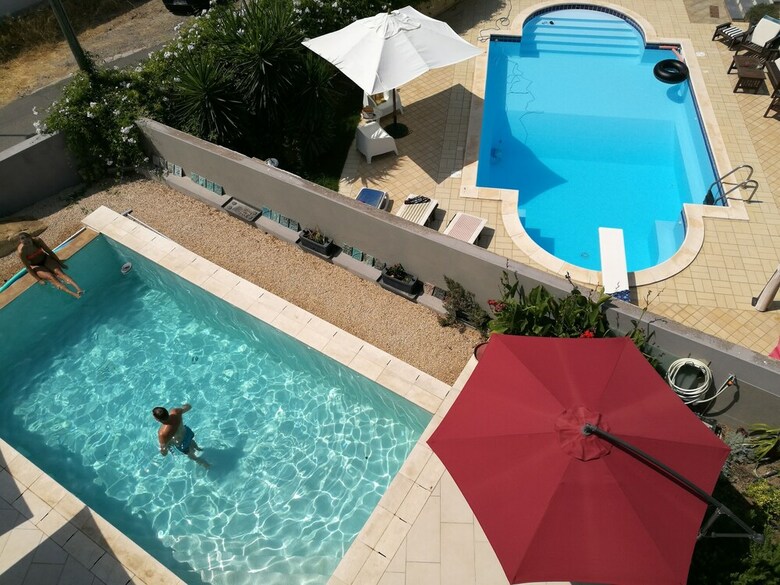 Bed & Breakfast Art House Margine Rosso