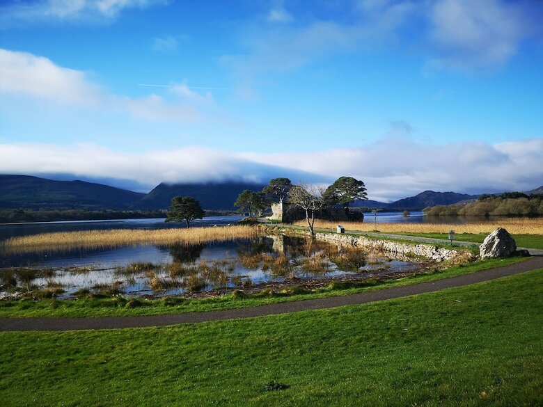 Lake Hotel