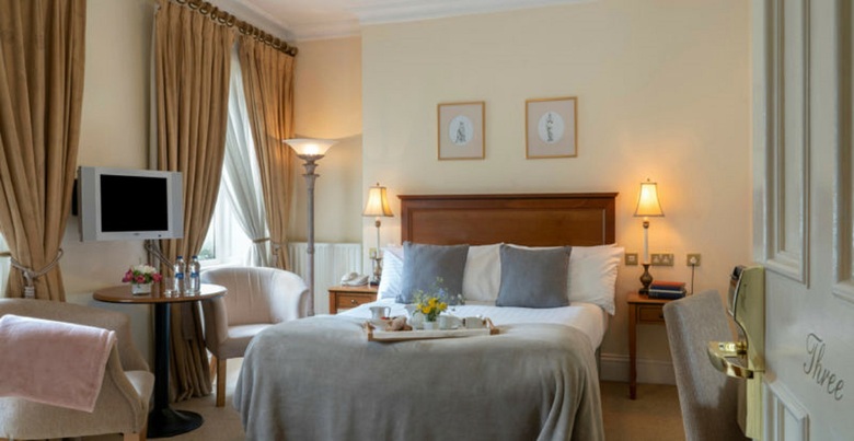 Hotel Headfort Arms
