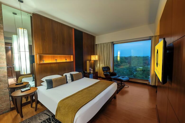 The O Hotel