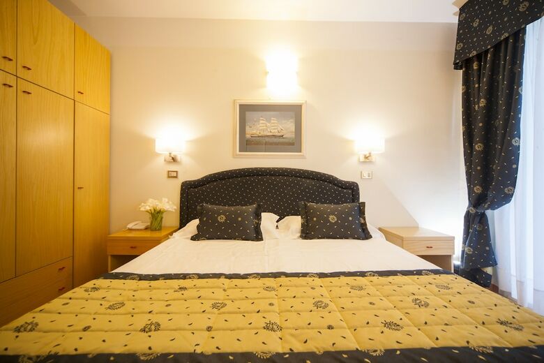 Hotel Mon Cheri