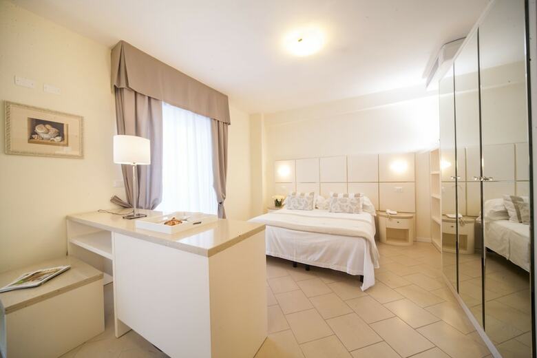 Hotel Mon Cheri