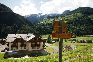 Hotel Domina Parco Dello Stelvio