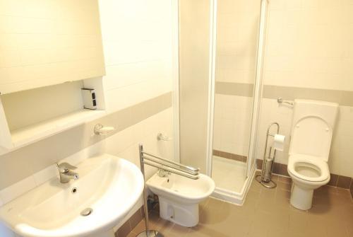 Sunny Terrace Hostel